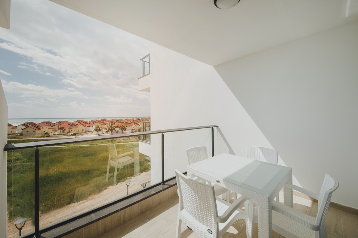 Caesar Blue – studio z wnęką sypialnianą – przykładowe wnętrze (10)