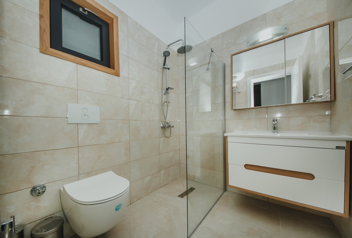 Caesar Blue 2+1 – strefa dzienna i salon, apartament inwestycyjny (2)