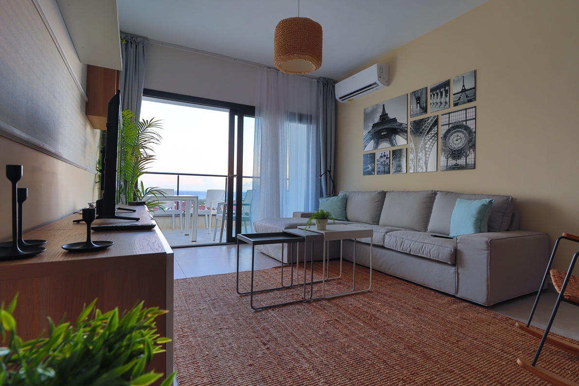 Caesar Blue 1+1 – salon i strefa dzienna (1)