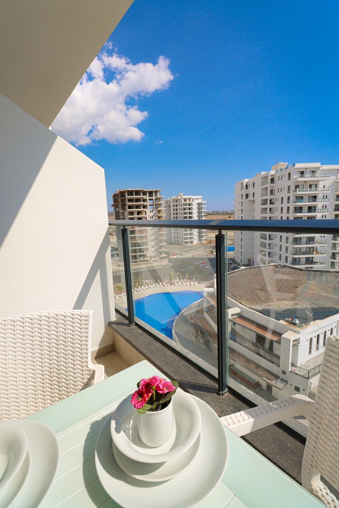 Caesar Blue – Studio Long – strefa jadalniana (9)